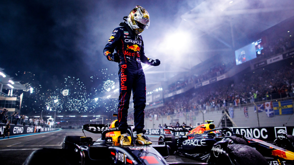 15e victoire de Max Verstappen en 2022 et Charles Leclerc vice-champion du monde - Crédit photo : Red Bull