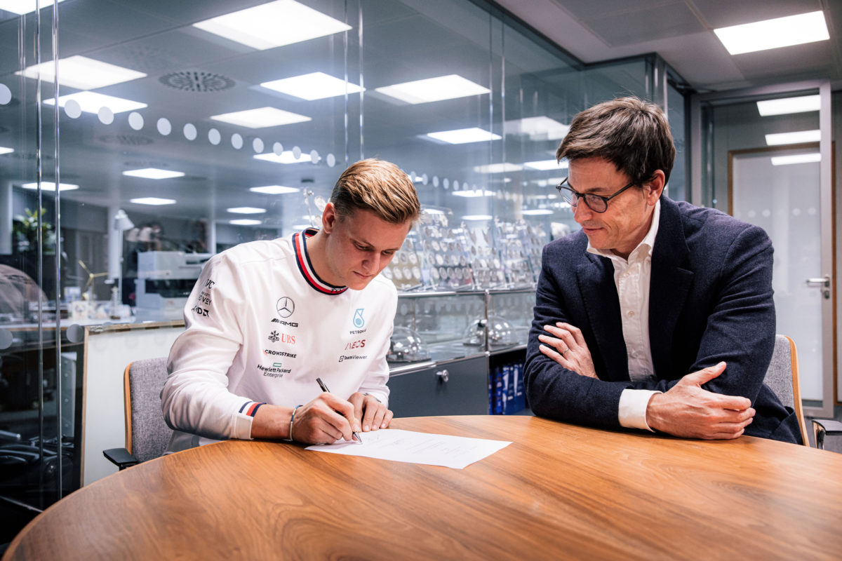 Mick Schumacher pilote de réserve Mercedes en 2023 - Crédit photo : Mercedes AG